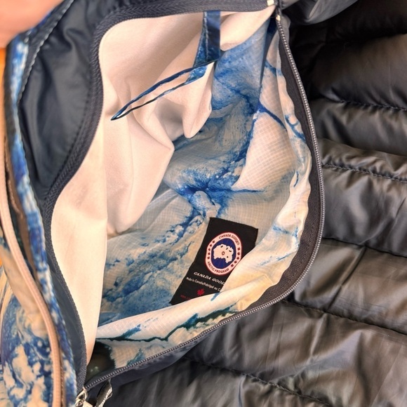 Canada Goose jacket sz L women’s Large down puffer coat hooded hood bomber - Picture 10 of 15